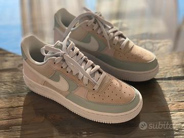 Nike Air Force One Be Kind