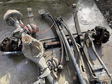 BALESTRA ANTERIORE SX NISSAN Trade Serie balestra