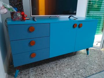 Madia moderna e originale 