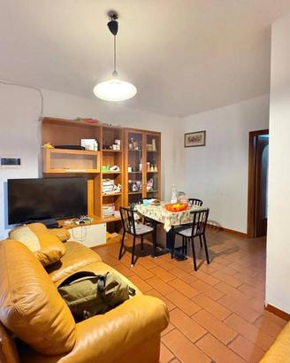 Appartamento di 110 m² con 4 locali e box auto a M