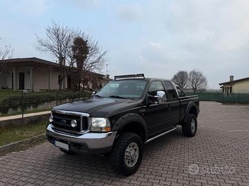 Ford F250 5.4i V8 GPL 4X4  6Posti Autocarro