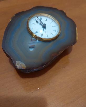 Elegante orologio da tavolo