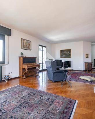 4 LOCALI A CASTELLO DI BRIANZA
