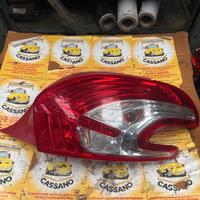 FARO POSTERIORE DESTRO PEUGEOT 208 ANNO:2013