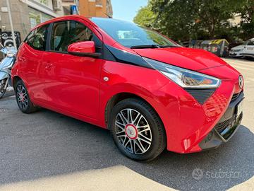 Toyota Aygo 1.0 72cv Automatica UNIPRO