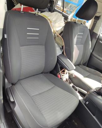 Sedile anteriore dx TOYOTA VERSO del 2016