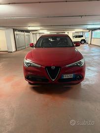 Alfa Romeo stelvio 180 CV 2.2 diesel