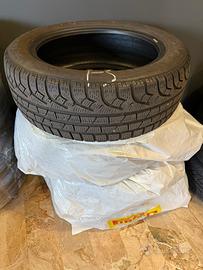 Gomme invernali 215/55 R17