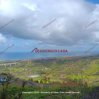 Casa, Campofelice di Roccella.