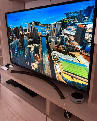 LG Smart TV 4K 50 Pollici – Perfette Condizioni