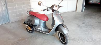 vespa gts 300 abs