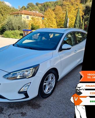 FORD Focus 1.5 EcoBlue 120 CV autom SW Vignale ...