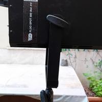 Proiettore a lente di Fresnel con luce miscelabile