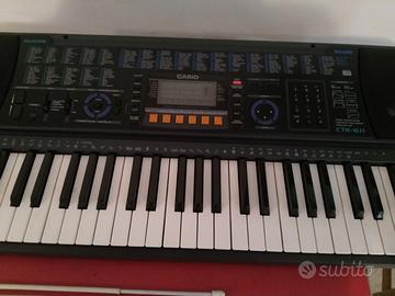 PIANOLA CASIO CTK611