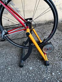Rullo allenamento per bicicletta a resistenza