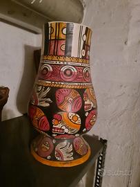 vaso in ceramica dipinto a mano 