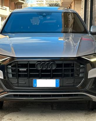 Audi Q8 50 TDI 286 CV quattro S Line TETTO/FULL