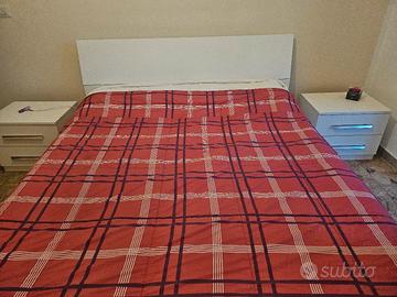 letto contenitore  matrimoniale 