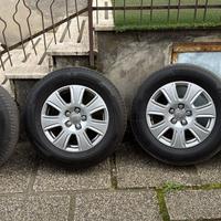215/65/16 102V Bridgestone