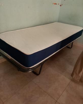 Materasso a una piazza + rete