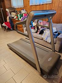 TAPIS ROULANT TECHNOGYM 