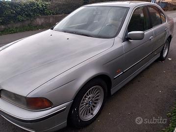 BMW E39 520I ASI