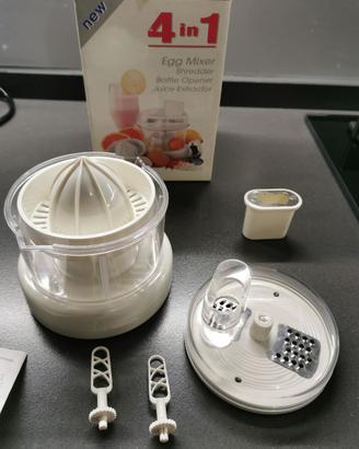 Spremiagrumi 4in1 a batteria