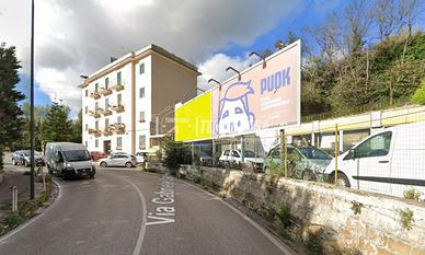 Appartamento a Napoli 4 locali