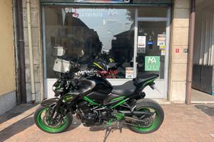 kawasaki Z900