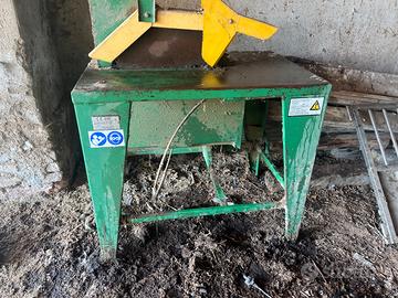 SEGA CIRCOLARE A CARDANO