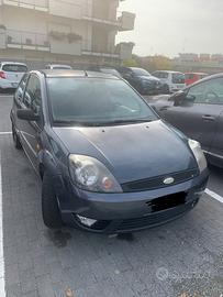 Ford Fiesta diesel – revisione ok – €600