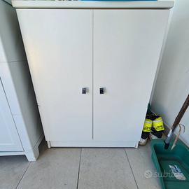 mobiletto ad anta battente