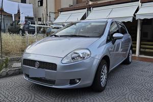 FIAT GRANDE PUNTO 1.4 BENZINA. Ok neopatentati.