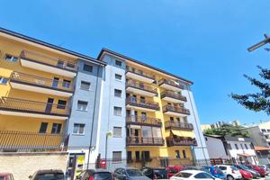 Via Perlasca mq. 100