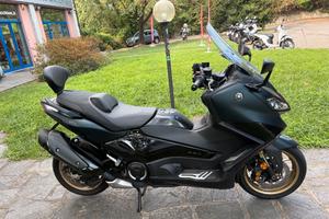 Yamaha TMAX 560 TECH MAX