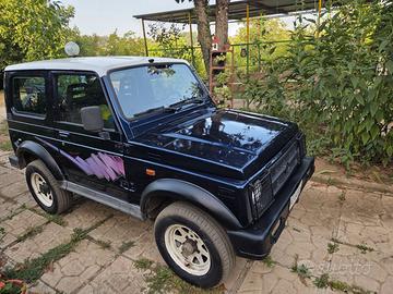 Suzuki samurai