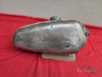 Serbatoio Husqvarna e BSA cross epoca