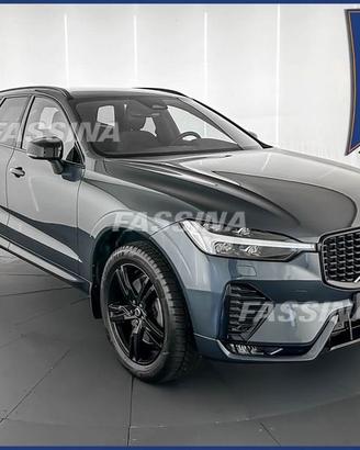 Volvo XC60 2.0 b4 R-design auto