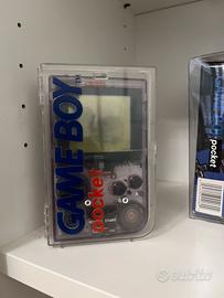 Game boy pocket + custodia oroginale in plastica