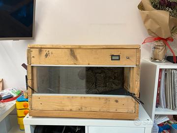 Terrario per animali esotici