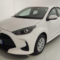 TOYOTA Yaris IV 2020 - Yaris 1.5h Active