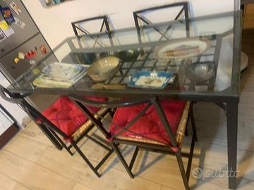 tavolo in ferro e 4 sedie