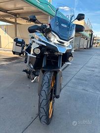 CFMOTO 800 MT TOURING – 03/2023 – SOLO 5.000 KM