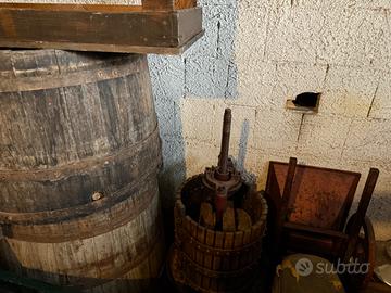 Set antico per il vino