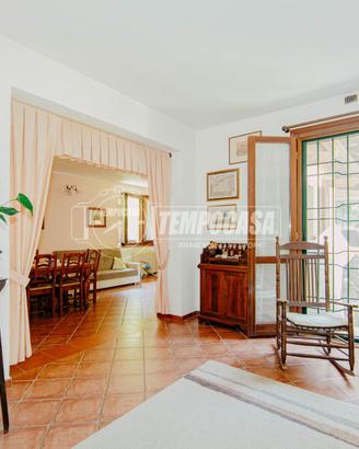CASA INDIPENDENTE CON GIARDINO DI OLTRE 2000 MQ