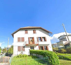 Porzione di casa a Tambre (BL)