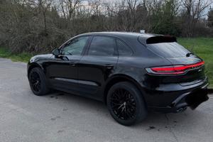 Porsche macan 2019