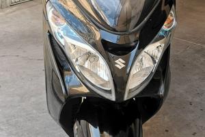 scooter Burgman 400 