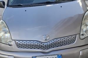 Toyota Yaris 2003
