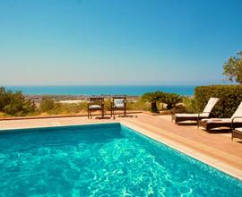 Marina di Ragusa - Villa con Vista, Piscina e Giar